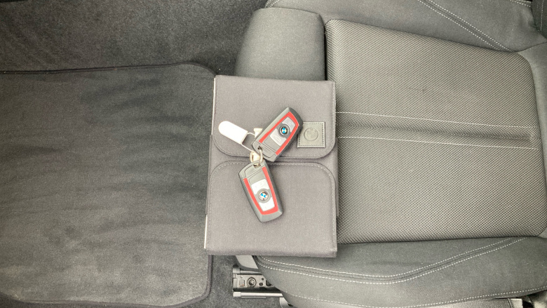 BMW 1 Series 118d Sport 5dr [Nav/Servotronic] Step Auto Diesel Hatchback